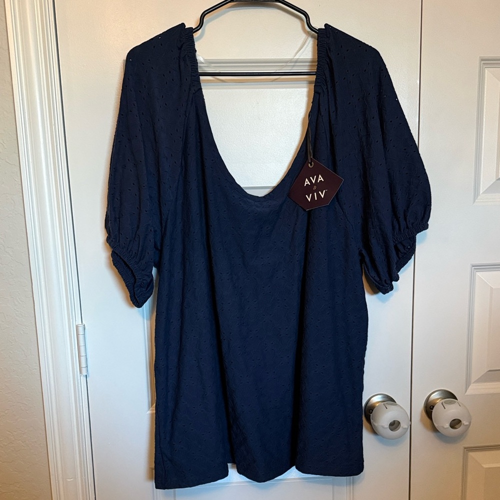 Ava & Viv Dark Blue Eyelet Blouse - Picture 3 of 6
